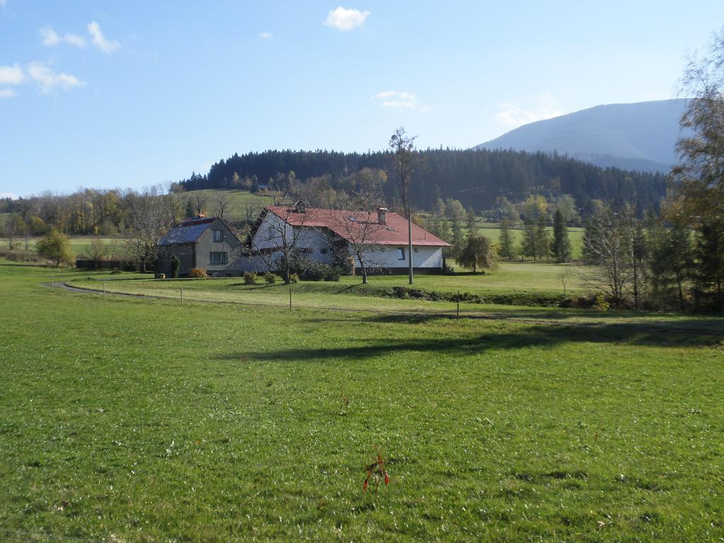 Ubytovani U Pradku Čeladná Extérieur photo